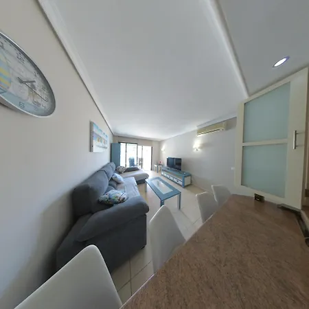 Spacious 2 Beds Appt With Pool In A Large Complex アパート プエルト・デ・サンティアゴ