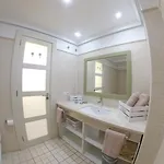 Lejlighed Spacious 2 Beds Appt With Pool In A Large Complex